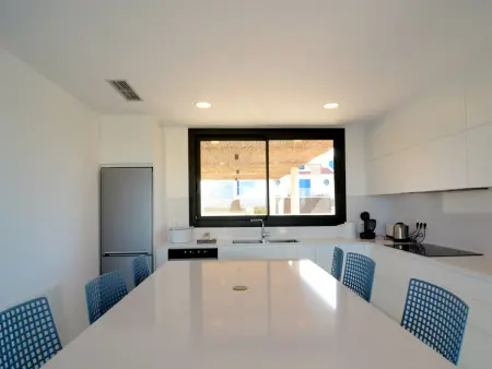 Villa de luxe à Mas Pinell avec accès direct plage et piscine privée - Photo 16