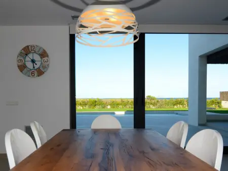 Villa de luxe à Mas Pinell avec accès direct plage et piscine privée - Photo 18
