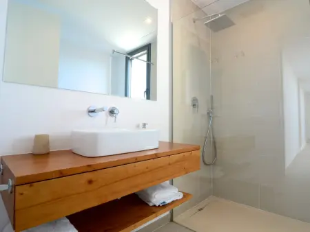 Villa de luxe à Mas Pinell avec accès direct plage et piscine privée - Photo 31