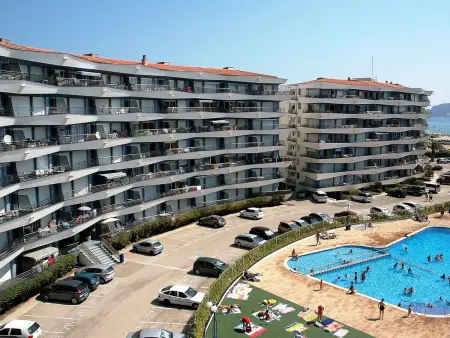 Appartement confortable près de la plage, parking inclus - Photo 1