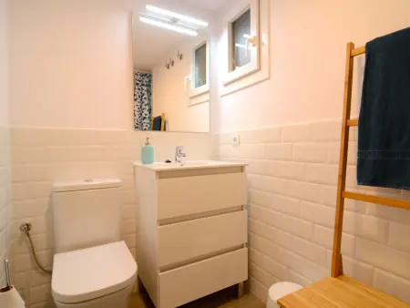Appartement confortable près de la plage, parking inclus - Photo 23