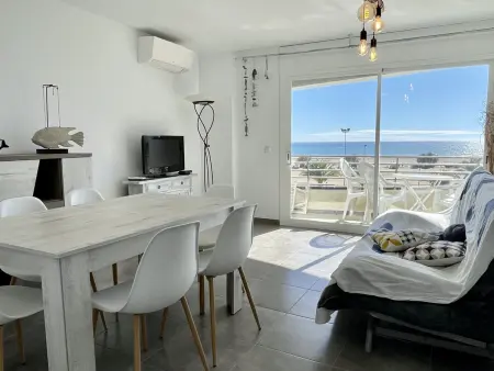 Appartement 2 chambres avec terrasse proche plage - Photo 5