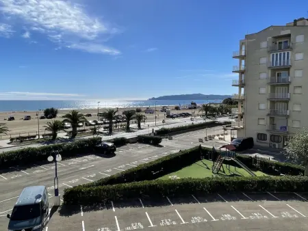 Appartement 2 chambres avec terrasse proche plage - Photo 24