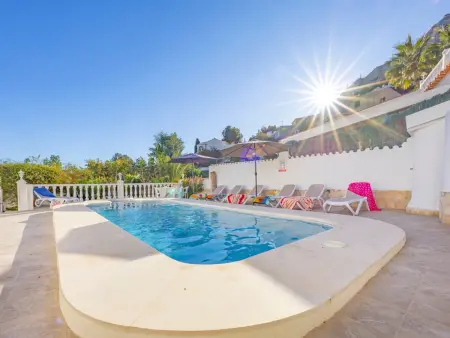 Villa spacieuse avec piscine privée, WiFi, climatisation et parking à Calpe - Photo 4