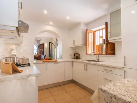 Villa avec piscine privée, terrasse & BBQ à Calpe, pour 6 pers., près des plages et commerces - Photo 18