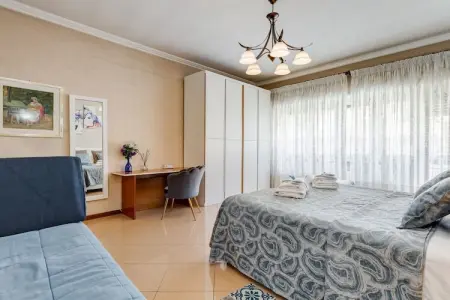 575907, Maison de vacances à Rome avec baignoire - Photo 8
