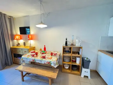 Studio rénové près des pistes avec balcon et casier à skis - Photo 1