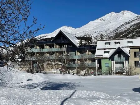 Studio rénové près des pistes avec balcon et casier à skis - Photo 13