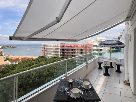Appartement dernier étage avec terrasse et parking à Arcachon - Photo 6