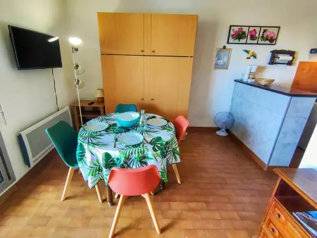 Studio Cabine 4 Pers. à Canet-Plage avec Parking, Proche Plage et Commerces - Photo 2