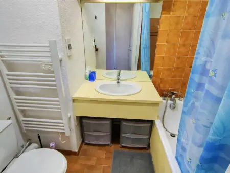 Studio Cabine 4 Pers. à Canet-Plage avec Parking, Proche Plage et Commerces - Photo 9