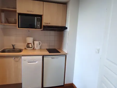 Appartement calme à Super Besse, 5 pers, parking et piscine - Photo 7