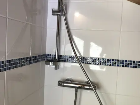 Appartement spacieux 160m² - 3 chambres - 10 personnes - Parking privé, WiFi - Photo 18