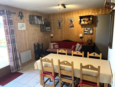 Chalet rénové 6 pers, TV connectée, WiFi, parking, animaux admis - Photo 2