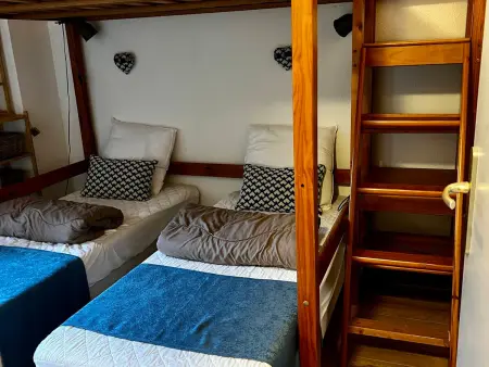 Chalet rénové 6 pers, TV connectée, WiFi, parking, animaux admis - Photo 6