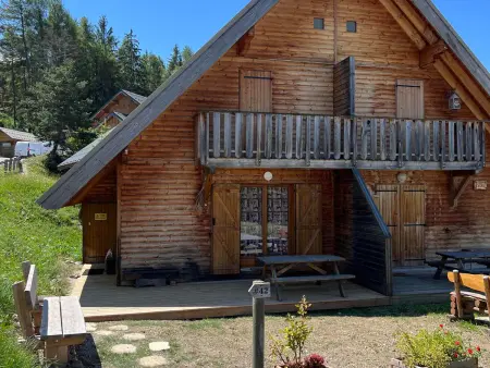 Chalet rénové 6 pers, TV connectée, WiFi, parking, animaux admis - Photo 8