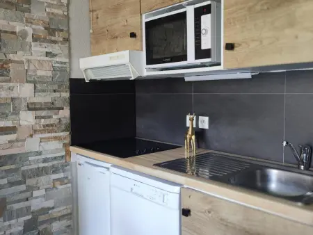 Chalet rénové 7 pers, 2 chambres, parking, animaux admis - Photo 1