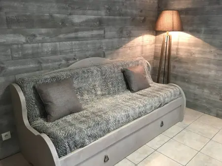Chalet rénové 7 pers, 2 chambres, parking, animaux admis - Photo 4