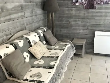 Chalet rénové 7 pers, 2 chambres, parking, animaux admis - Photo 5