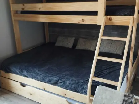 Chalet rénové 7 pers, 2 chambres, parking, animaux admis - Photo 7