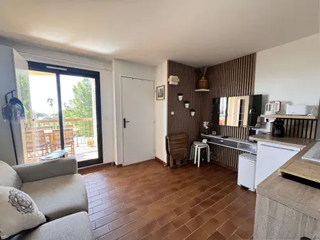 Appartement refait à neuf avec climatisation - Six-Fours-les-Plages - Photo 1
