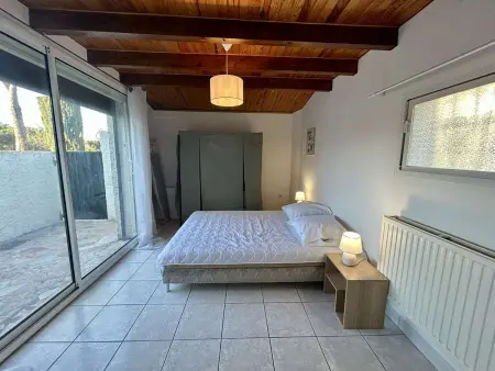 Maison de Vacances 3 Pièces avec Terrasse et Parking à Saint-Cyprien - Photo 10
