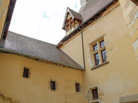Charmante maison médiévale au cœur d'Hérisson - Photo 22