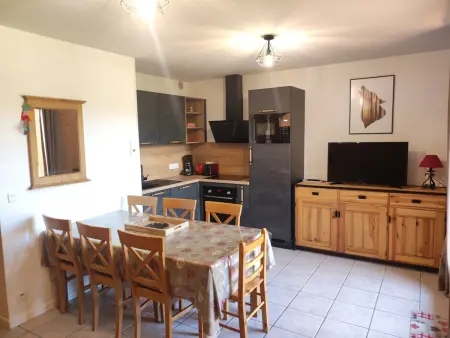 Chalet Mitoyen 3 Pièces, 7 Pers, Terrasse, Parking Gratuit, Animaux Acceptés - Photo 1