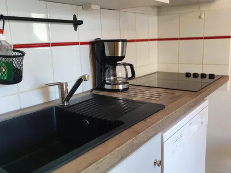 Chalet Mitoyen 7p avec Piscine, Sauna, Parking Gratuit et Proche Commerces - Photo 2