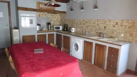 Spacieuse maison avec piscine partagée à Razès - Photo 10