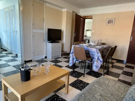 Appartement 3 pièces, plage à 250m, jusqu'à 6 personnes, climatisé - Photo 3