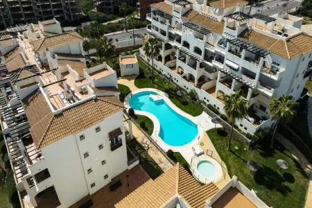 Appartements à San Luis de Sabanillas, Appartement à San Luis avec accès à une piscine - Photo 1
