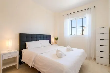 Appartements à San Luis de Sabanillas, Appartement à San Luis avec accès à une piscine - Photo 8