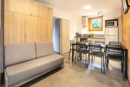 VVF Les Écrins Saint-Léger-les-Mélèzes ***, Appartement dans les Alpes près du parc des Écrins - Photo 8