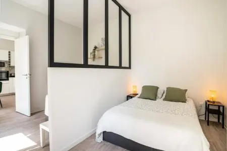06bz - Appartement Moderne Au C&oelig;ur Du Port, Appartement à Nice près du Port Lympia - Photo 5
