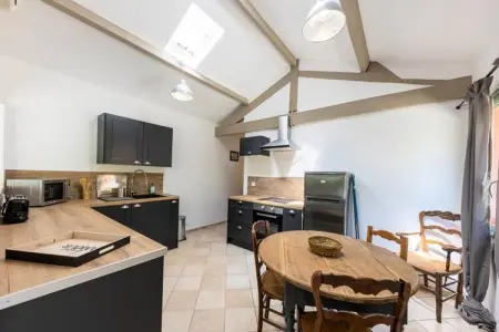 06bv : Cottage Au Calme Avec Piscine, Cottage à Grasse avec Piscine et Jardin - Photo 21