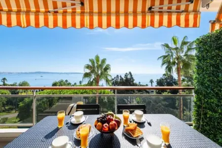 Résidence 4p Vue Mer, R&eacute;sidence De Standing Avec Piscine & Tennis, Appartement à Golfe-Juan avec vue sur la mer - Photo 24