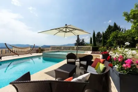 Villa Prestigieuse 18 Pers Avec Piscine Proche De Cannes, Appartement à Mougins avec piscine et jardin - Photo 2