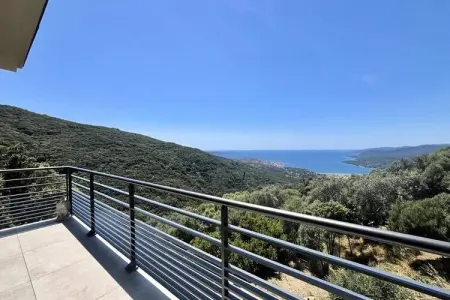 Résidence Giaco001-viggianello, Villa en Corse avec vue imprenable sur la mer - Photo 2