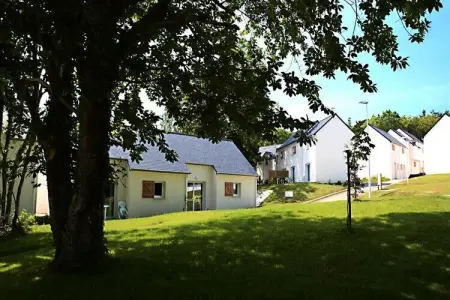 Terres de France - Résidence Domaine de la Baie ***, Maison de vacances à Audierne avec piscines - Photo 1