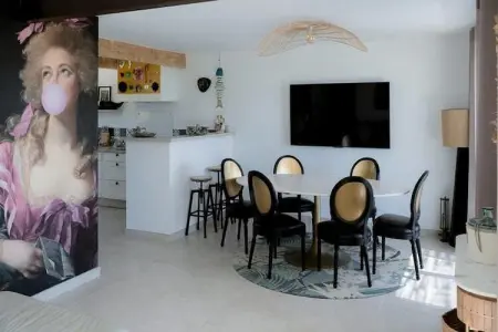 Résidence La Perle Rose Villa Standing 5 &eacute;toiles Avec Piscine Jacuzzi Et Superbe Vue, Villa à Aigues-Mortes avec Piscine & Vue - Photo 54