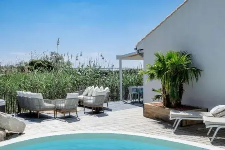 Résidence La Perle Rose Villa Standing 5 &eacute;toiles Avec Piscine Jacuzzi Et Superbe Vue, Villa à Aigues-Mortes avec Piscine & Vue - Photo 55