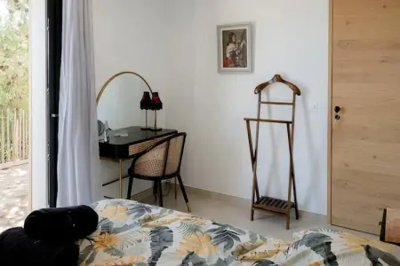 Résidence La Perle Rose Villa Standing 5 &eacute;toiles Avec Piscine Jacuzzi Et Superbe Vue, Villa à Aigues-Mortes avec Piscine & Vue - Photo 97