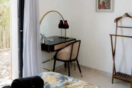 Résidence La Perle Rose Villa Standing 5 &eacute;toiles Avec Piscine Jacuzzi Et Superbe Vue, Villa à Aigues-Mortes avec Piscine & Vue - Photo 98