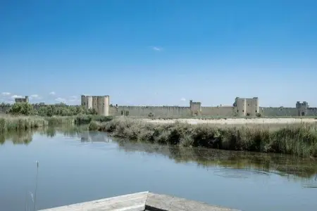 Résidence La Perle Rose Villa Standing 5 &eacute;toiles Avec Piscine Jacuzzi Et Superbe Vue, Villa à Aigues-Mortes avec Piscine & Vue - Photo 128