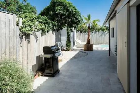 Résidence La Perle Rose Villa Standing 5 &eacute;toiles Avec Piscine Jacuzzi Et Superbe Vue, Villa à Aigues-Mortes avec Piscine & Vue - Photo 149