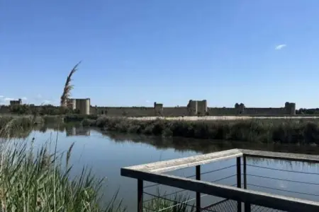 Résidence La Perle Rose Villa Standing 5 &eacute;toiles Avec Piscine Jacuzzi Et Superbe Vue, Villa à Aigues-Mortes avec Piscine & Vue - Photo 150