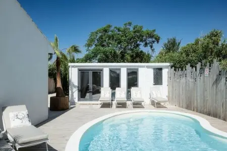 Résidence La Perle Rose Villa Standing 5 &eacute;toiles Avec Piscine Jacuzzi Et Superbe Vue, Villa à Aigues-Mortes avec Piscine & Vue - Photo 158
