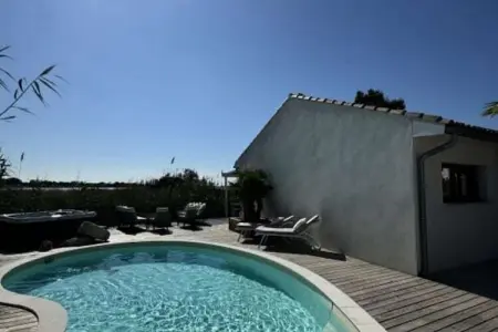 Résidence La Perle Rose Villa Standing 5 &eacute;toiles Avec Piscine Jacuzzi Et Superbe Vue, Villa à Aigues-Mortes avec Piscine & Vue - Photo 175