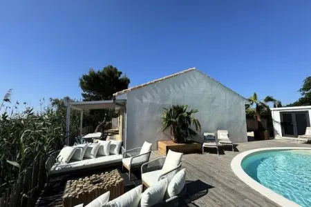 Résidence La Perle Rose Villa Standing 5 &eacute;toiles Avec Piscine Jacuzzi Et Superbe Vue, Villa à Aigues-Mortes avec Piscine & Vue - Photo 181